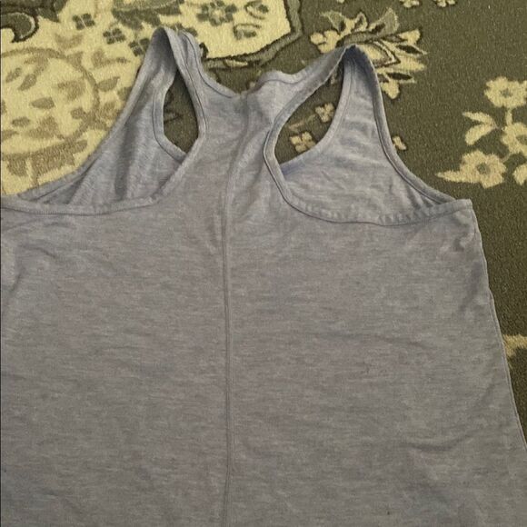 A bundle of Skechers and old navy Women's Tank Top - Picture 4 of 8